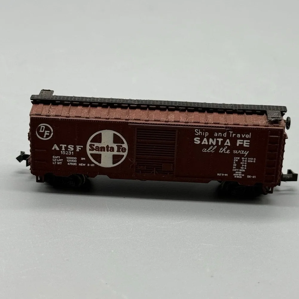 N Scale Atlas Santa Fe  Boxcar 15231 BX-41